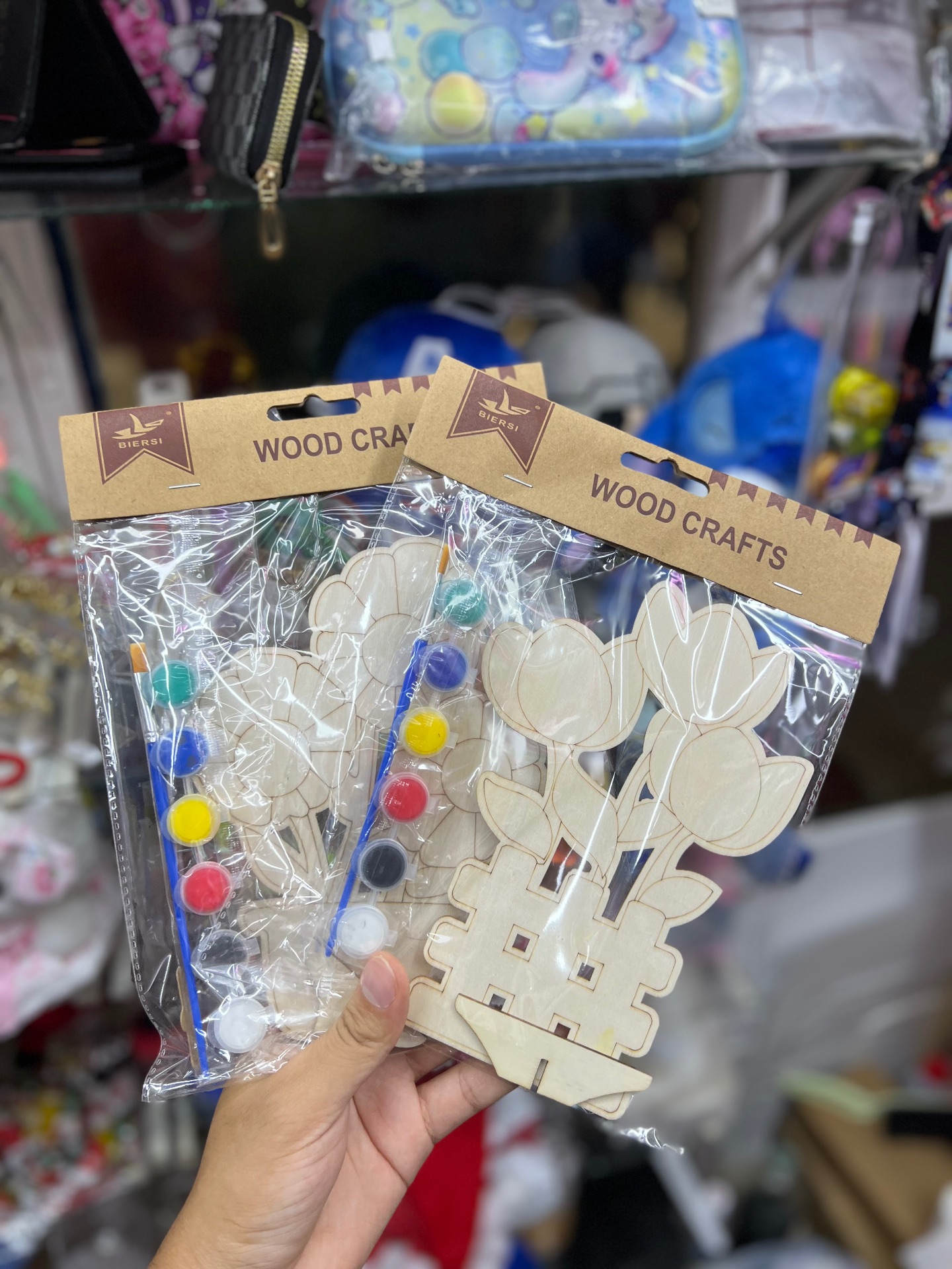 Madera con formas para pintar