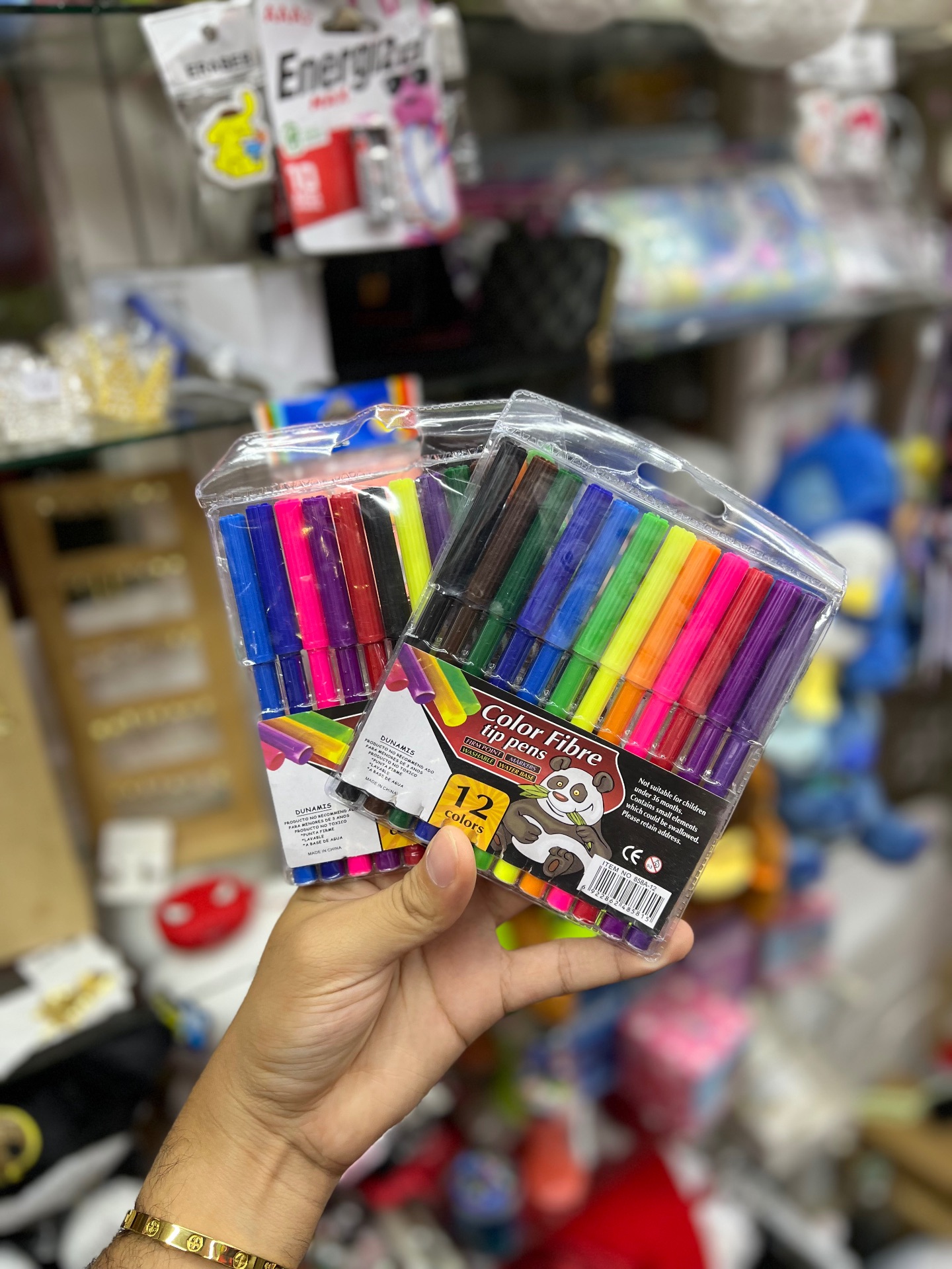 Marcadores de colores punta fina