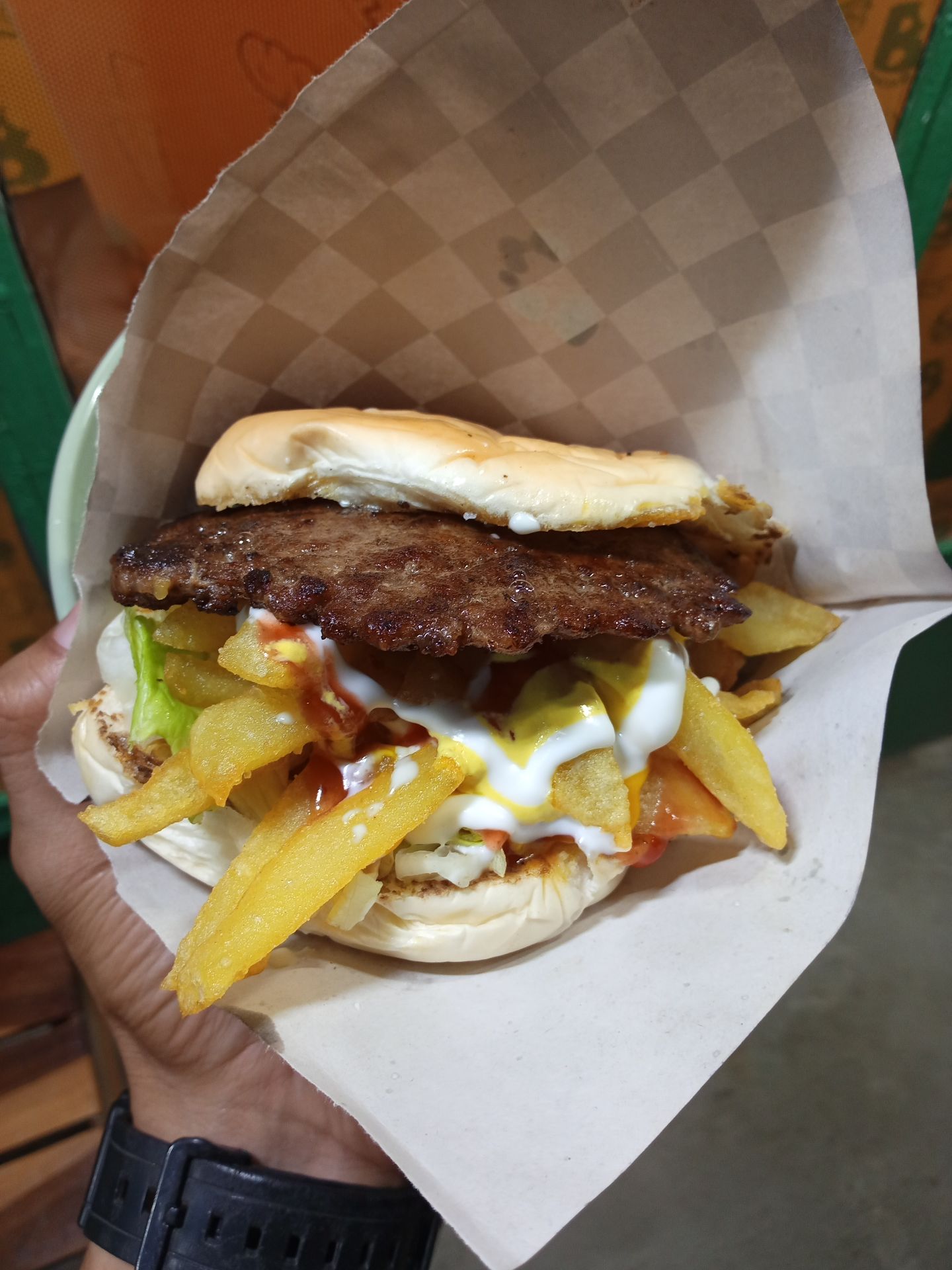 Hamburguesa quita ruido 